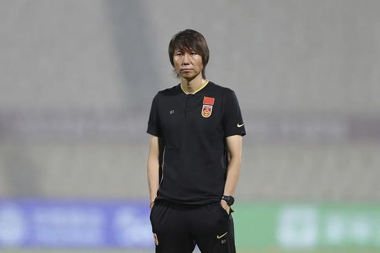 在7月初，该片导演马特·里夫斯宣布《新蝙蝠侠2》电影剧本已经完成，影片已定档于2027年10月1日在北美地区正式上映。